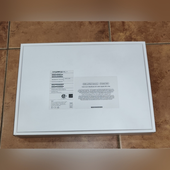 MacBook Air 13-inch Empty Box - Picture 5 of 5